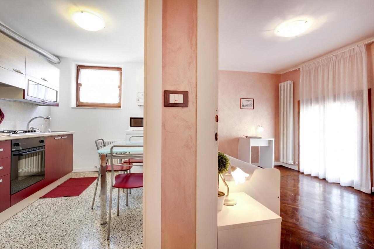 Guglie Design Apartments Venesia Bagian luar foto