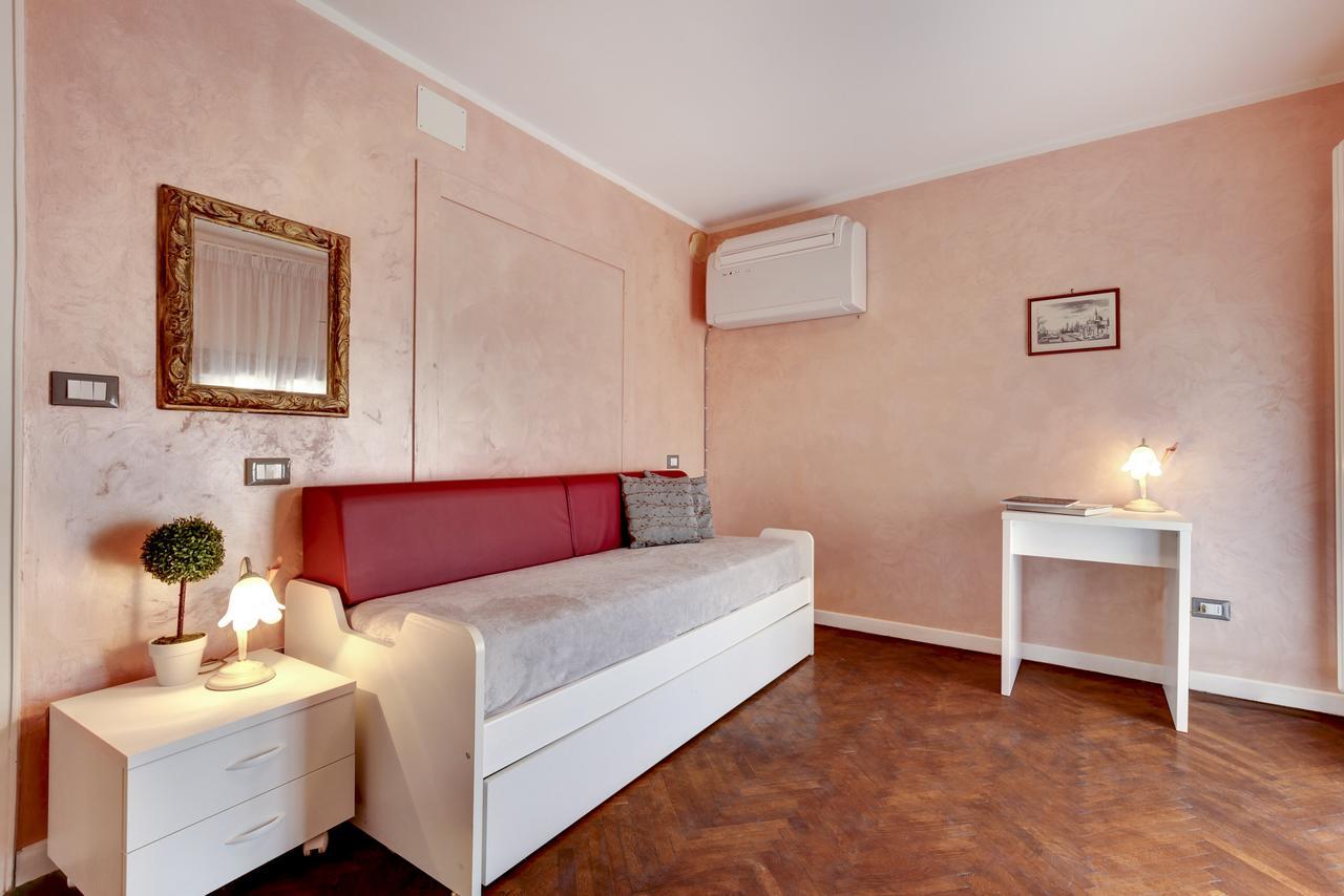 Guglie Design Apartments Venesia Bagian luar foto